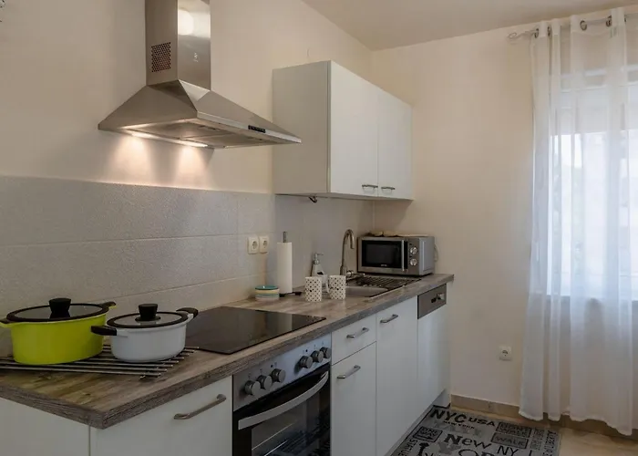 Sum Mora 3 By Interhome Vir