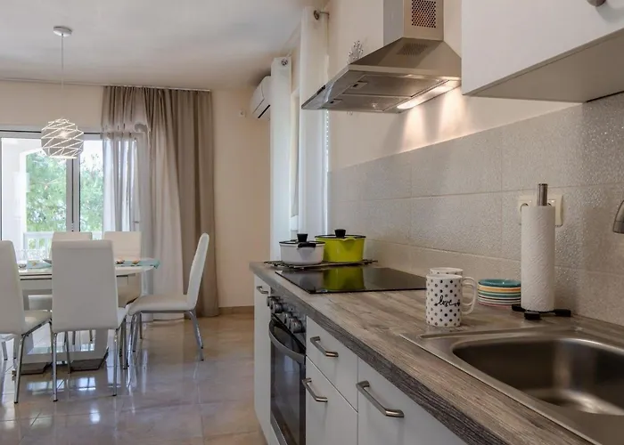 Sum Mora 3 By Interhome Vir